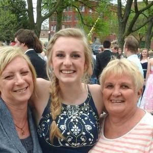 Meet your Posher, Patsy